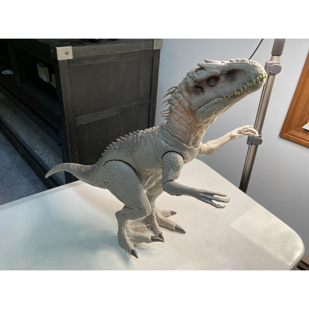 Jurassic World Destroy N Devour INDOMINUS REX Dinosaur Sound Light Arms Grab 24"